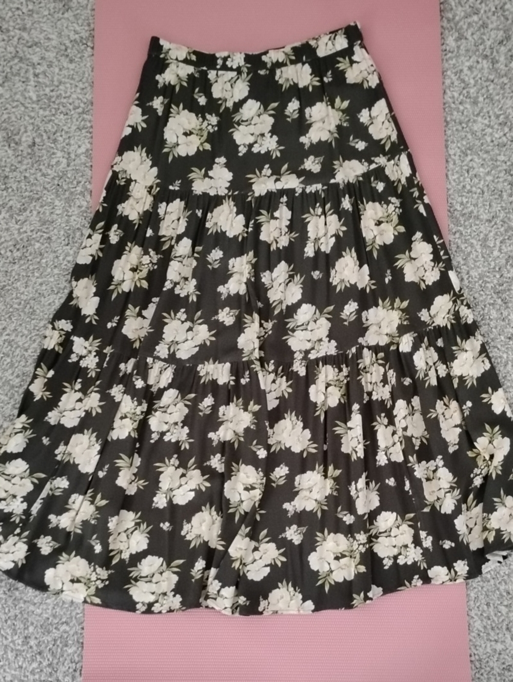 American Eagle Floral Tiered Maxi Skirt